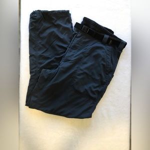 LL Bean M XL-Reg Hiking Pant in Alloy Gray